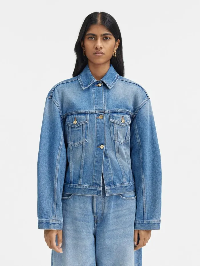 The Denim DeNmes Jacket Bluetabac Women JACQUEMUS Coats and Jackets The Denim DeNmes Jacket Bluetabac Women JACQUEMUS Coats and Jackets