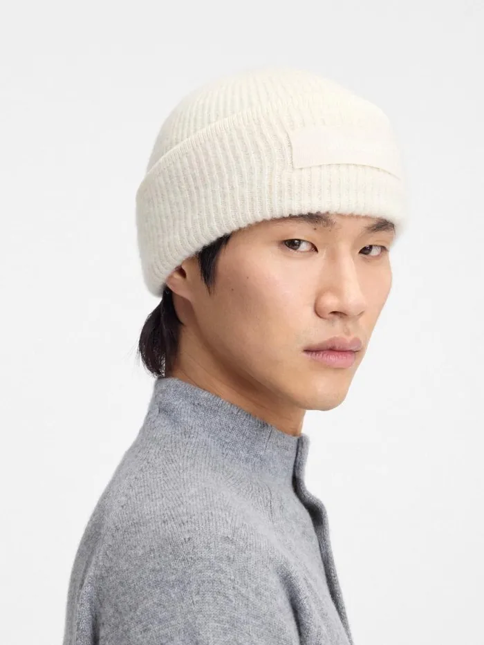 The Gros Grain Beanie Offwhite WomenMen JACQUEMUS Scarves Beanies and Gloves The Gros Grain Beanie Offwhite WomenMen JACQUEMUS Scarves Beanies and Gloves