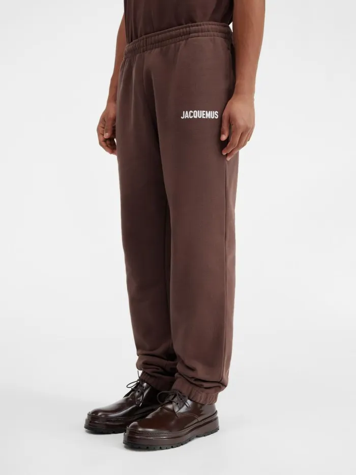 The Jacquemus Track Pants Brown WomenMen JACQUEMUS Sweatshirts and Joggings The Jacquemus Track Pants Brown WomenMen JACQUEMUS Sweatshirts and Joggings