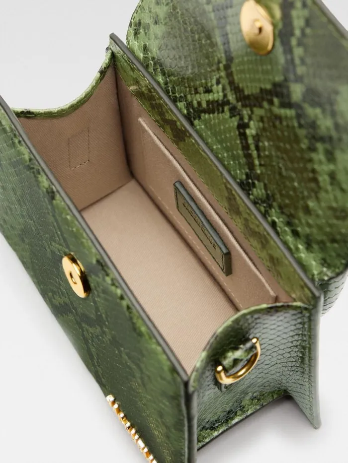 The Medium Chiquito Green Women JACQUEMUS Crossbody and Handbags The Medium Chiquito Green Women JACQUEMUS Crossbody and Handbags