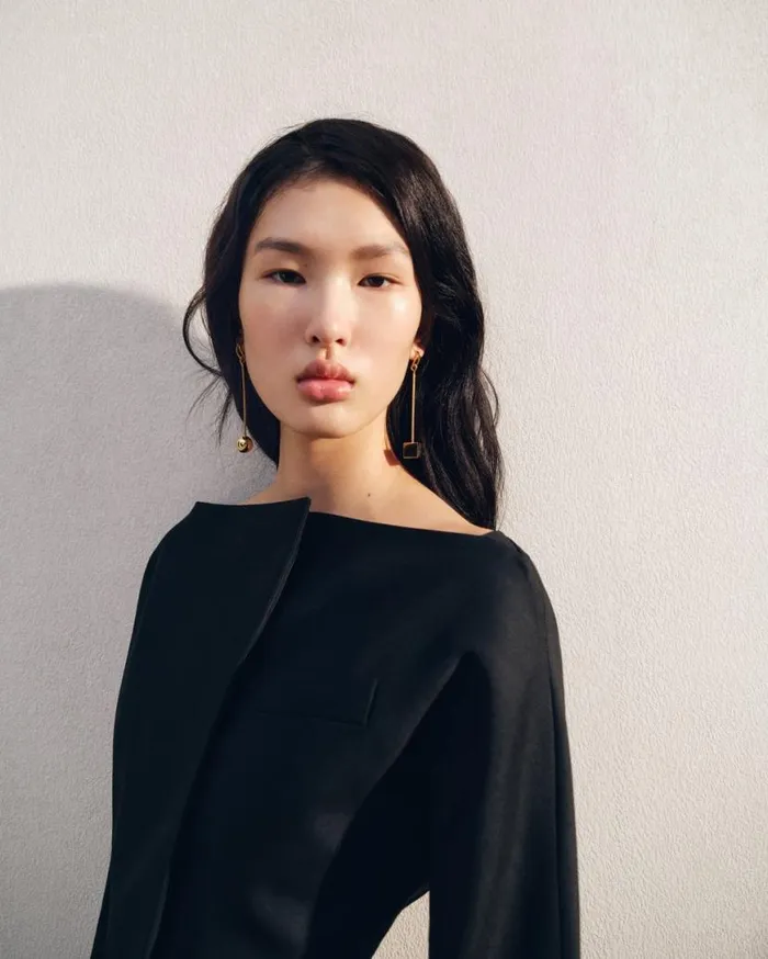 The Nodo Earrings Gold Women JACQUEMUS Jewellery The Nodo Earrings Gold Women JACQUEMUS Jewellery