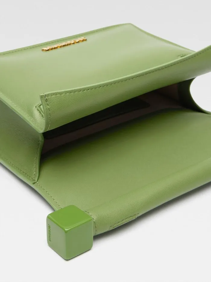 The Small Rond Carr Clutch Green Women JACQUEMUS Crossbody and Handbags The Small Rond Carr Clutch Green Women JACQUEMUS Crossbody and Handbags