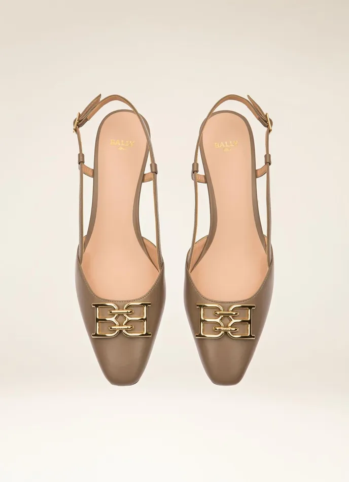 Women Bally Pumps Eva 8211 Leather Pumps In Canapa