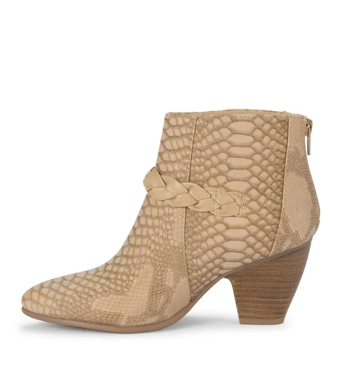 Women Baretraps Booties Ledell Bootie Camel Women Baretraps Booties Ledell Bootie Camel