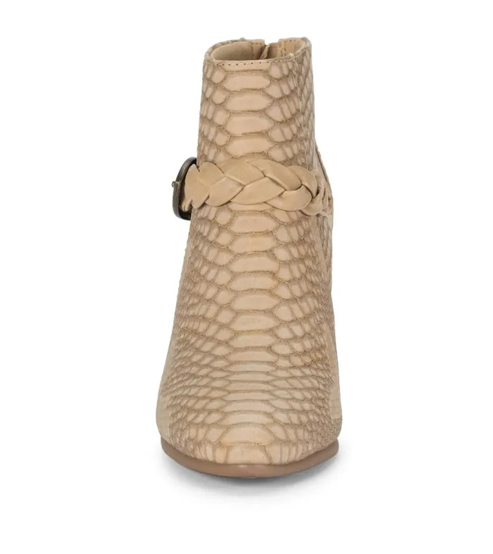Women Baretraps Booties Ledell Bootie Camel Women Baretraps Booties Ledell Bootie Camel