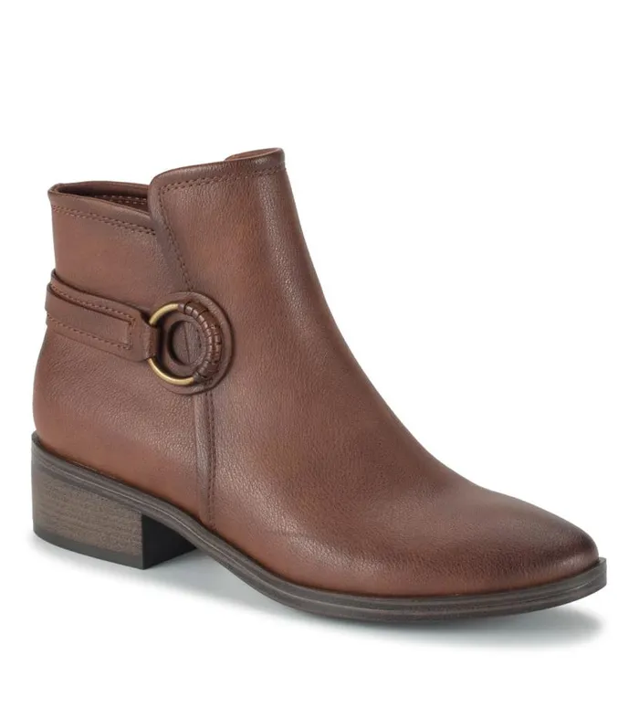 Women Baretraps Booties Maddy Bootie Oak