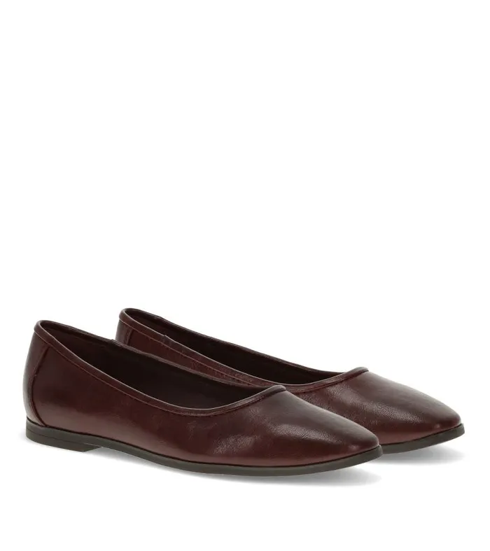 Women Baretraps Flats and Loafers Tania Casual Flat Bloodstone Women Baretraps Flats and Loafers Tania Casual Flat Bloodstone