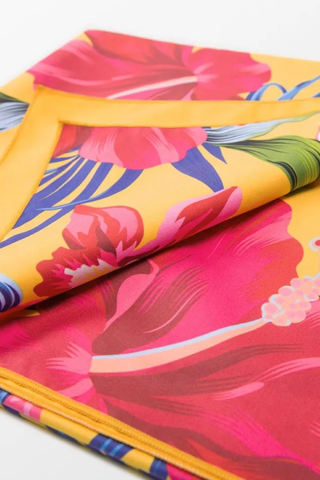 Women Beach Blankets Cupshe Marigold Floral Beach Blanket Multicolor