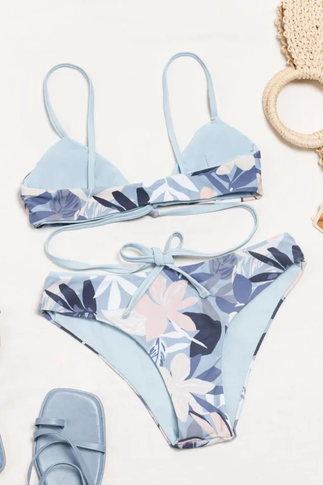 Women Bikini Sets Cupshe Kirstin Tropical Cross Wrap Reversible Bikini Multicolor