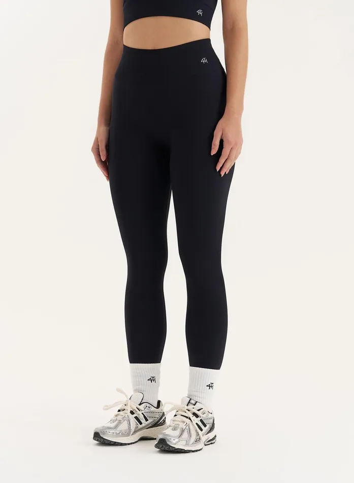 Women Black Sculpting Seamless Gym Leggings Tyler 4th and Reckless Athleisure