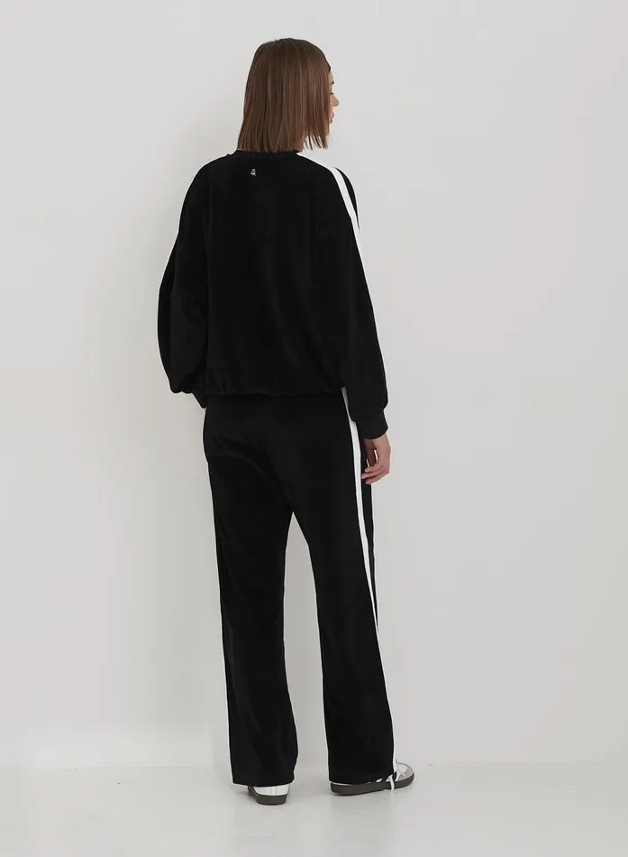 Women Black Velour Branded Classic Sweatshirt Cacie 4th and Reckless Athleisure