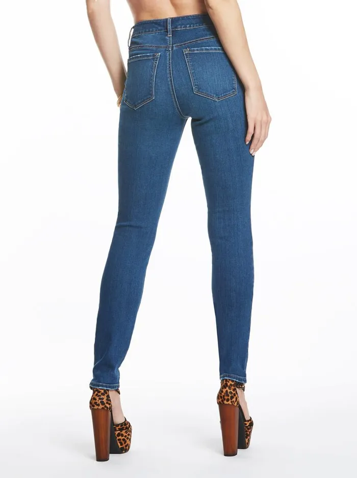 Women Bottoms Jessica Simpson Kiss Me Skinny Jeans In Sweet Charlotte