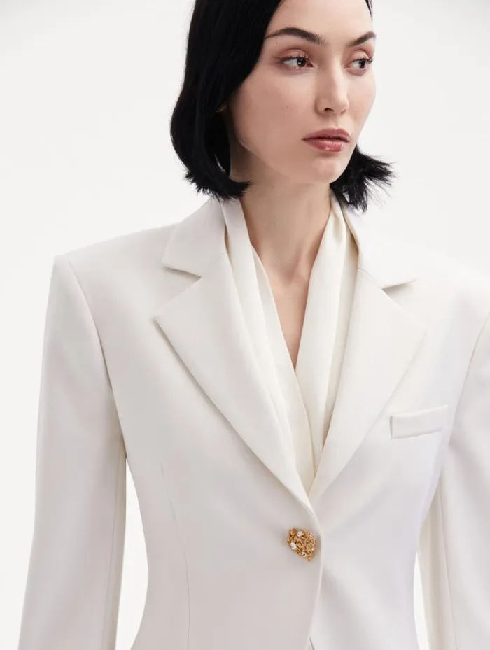 Women Button Detail SingleBreasted Blazer Ivory Oscar De La Renta Jackets and Coats Women Button Detail SingleBreasted Blazer Ivory Oscar De La Renta Jackets and Coats