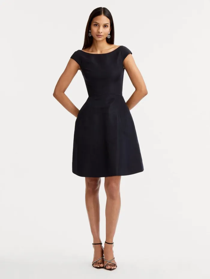 Women Cap Sleeve Ruffle Back Dress Dark Navy Oscar De La Renta Dresses Women Cap Sleeve Ruffle Back Dress Dark Navy Oscar De La Renta Dresses