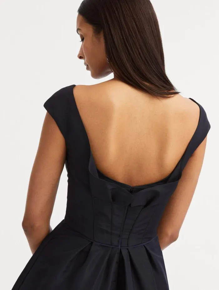 Women Cap Sleeve Ruffle Back Dress Dark Navy Oscar De La Renta Dresses Women Cap Sleeve Ruffle Back Dress Dark Navy Oscar De La Renta Dresses