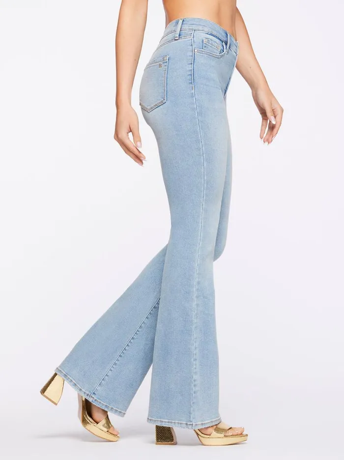 Women Denim Jessica Simpson Charmed Flare In Fade Away