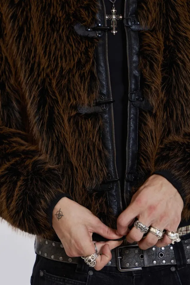 Women Fur Coat With Metal Fastening Jaded London Outerwear