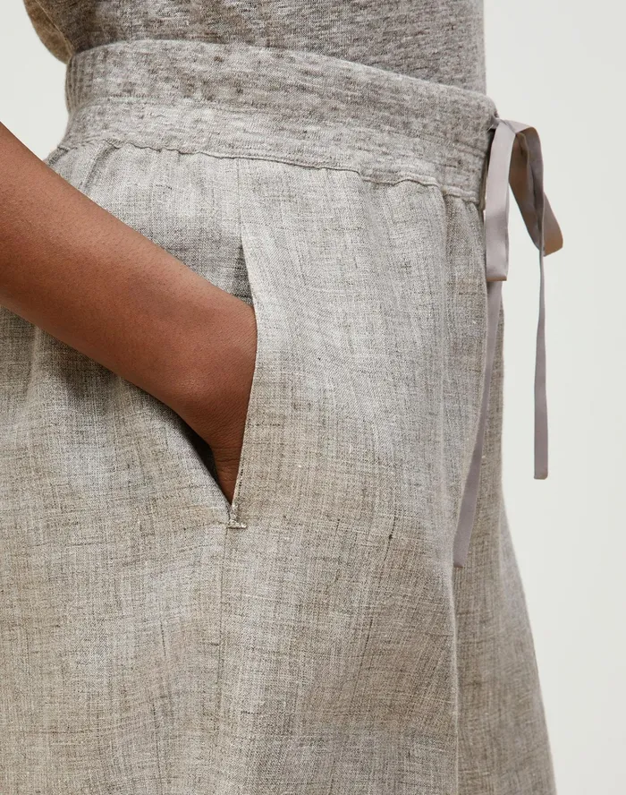 Women Lafayette 148 New York Pants and Shorts PlusSize Riverside Cropped Pant In Italian Kindlinen Mlange Driftwood Melange