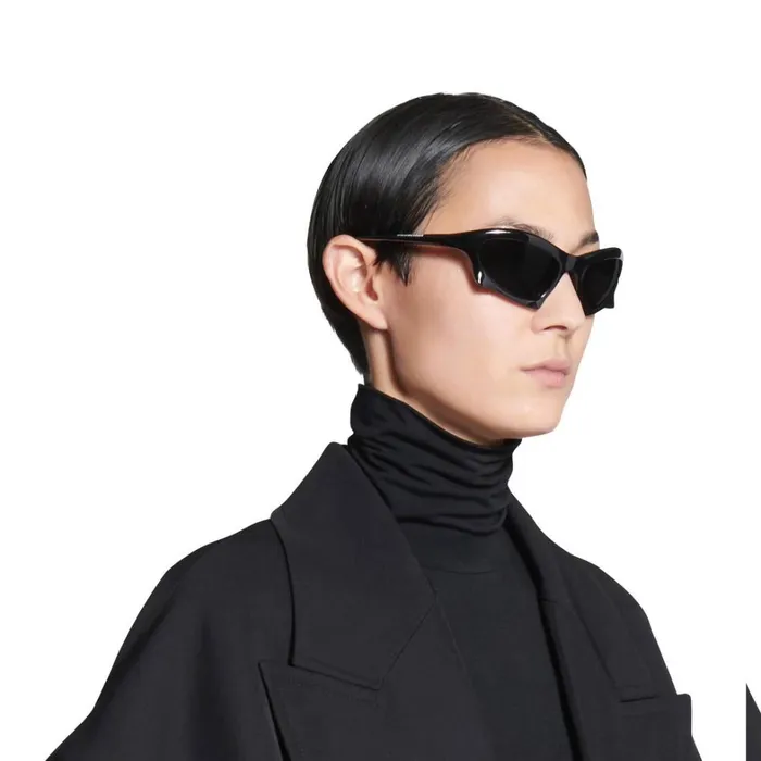 WomenMen Sunglasses Balenciaga Bat Rectangle Sunglasses In Black