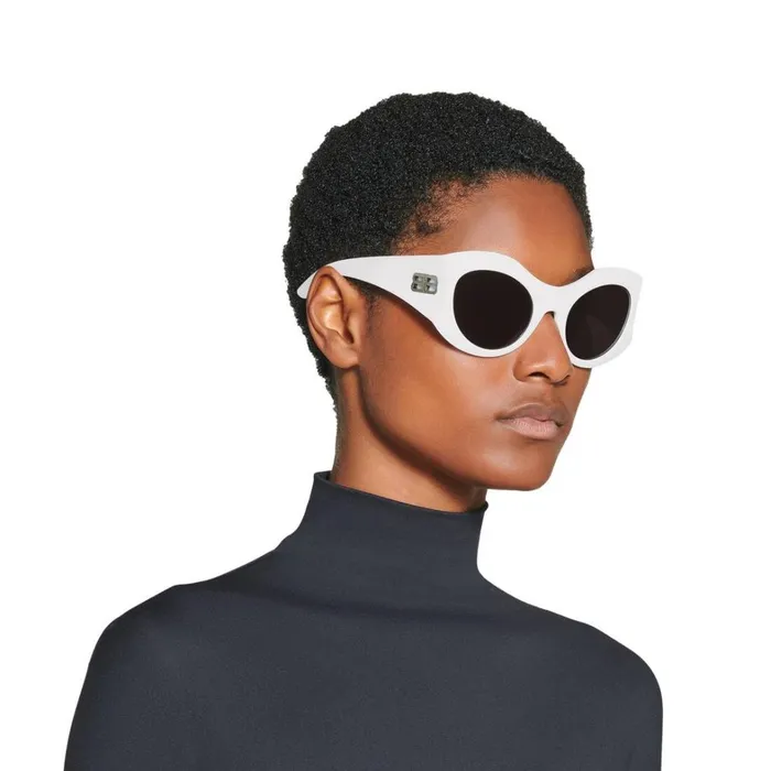 WomenMen Sunglasses Balenciaga Hourglass Round Sunglasses In White