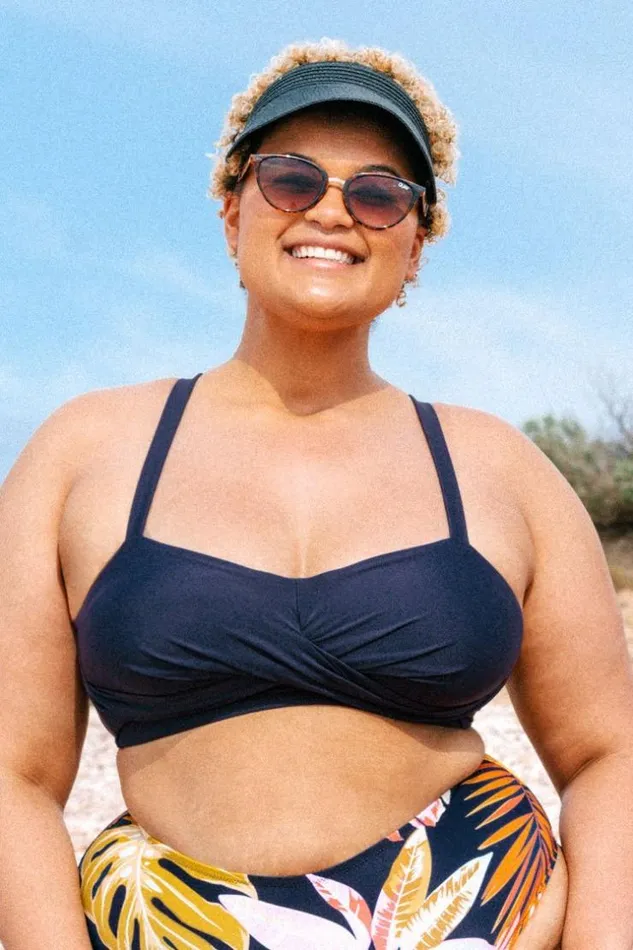 Women Plus Size and Curve Bikinis Cupshe Makayla Ruched Plus Size Bikini Top Navy