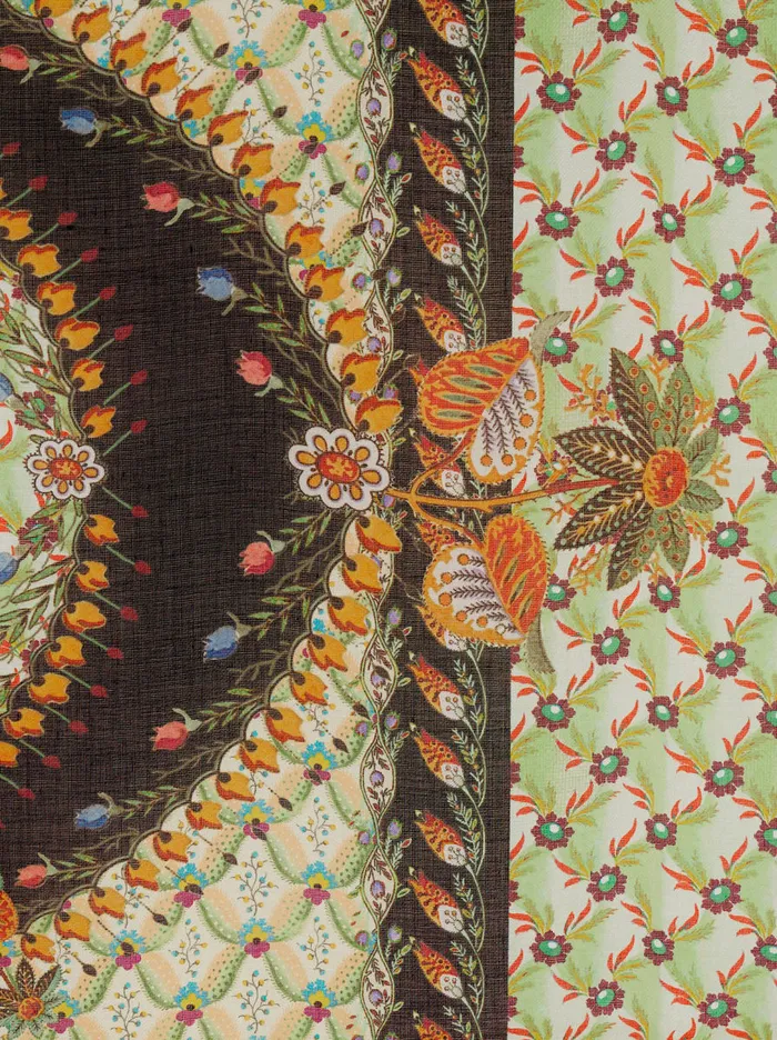 Women Shawl With Floral Print And Edging Etro Scarves And Silk