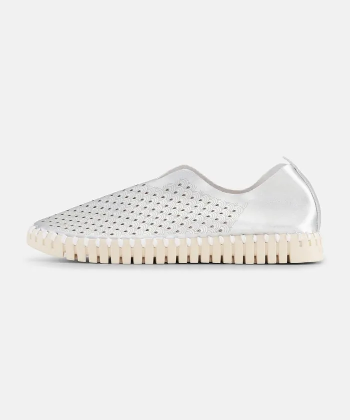 Women Tulip Flats Ilse Jacobsen Flats 8211 Silver Women Tulip Flats Ilse Jacobsen Flats 8211 Silver
