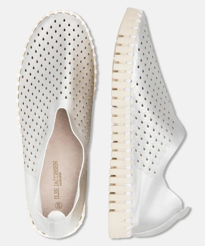 Women Tulip Flats Ilse Jacobsen Flats 8211 Silver Women Tulip Flats Ilse Jacobsen Flats 8211 Silver
