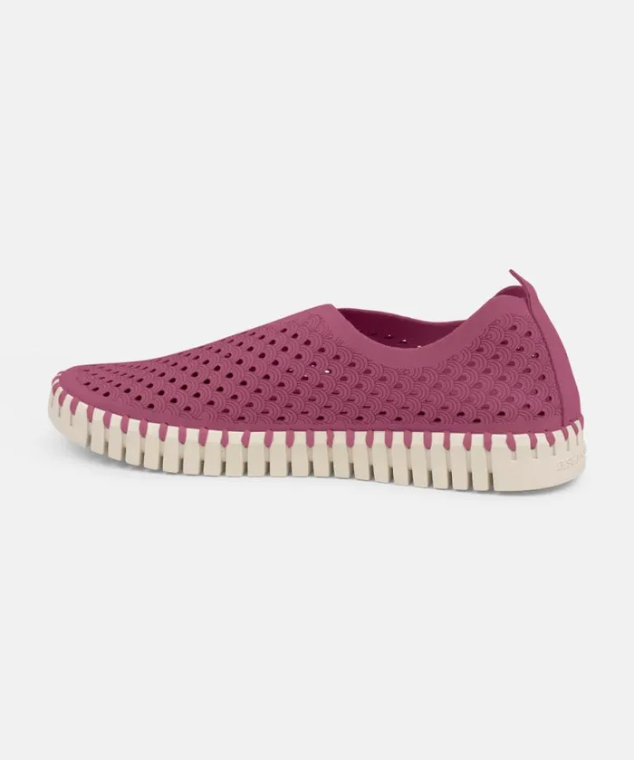 Women Tulip Flats Ilse Jacobsen Tulip SlipIn 8211 Wild Berry Women Tulip Flats Ilse Jacobsen Tulip SlipIn 8211 Wild Berry