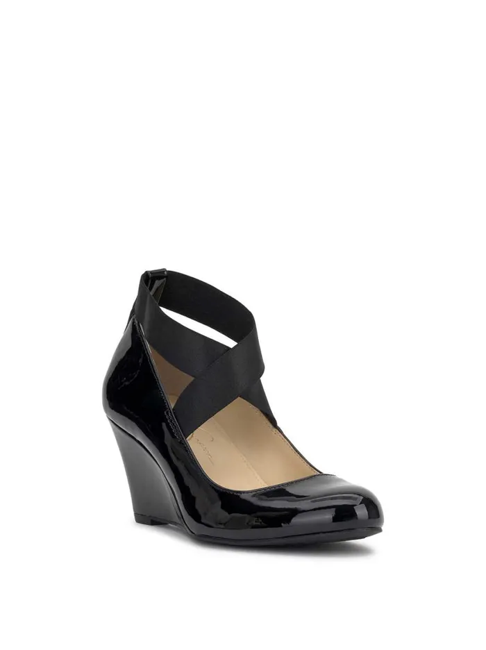 Women Wedges Jessica Simpson Saedra Wedge In Black Patent